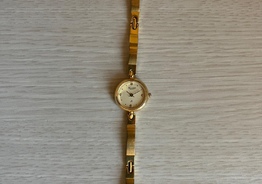 Продам женские позолоченные часы "Westar"-18 K.Gold