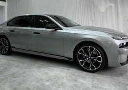BMW 735i 2023