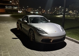 LUXURY CARS