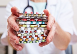 Vitamins delivered to HealthApo