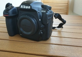 Nikon D500 камера в идеальном состоянии для продажи