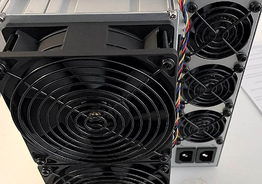 Asic Antminer L7 9500 MH/s в рабочем сост