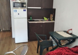продава студио
