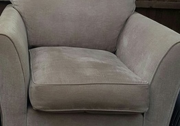 Восточный Лондон. Продам  2 кресла