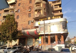 Продается квартира в центре Еревана 