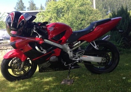 Продаю мотоцикл Honda Cbr600 F4